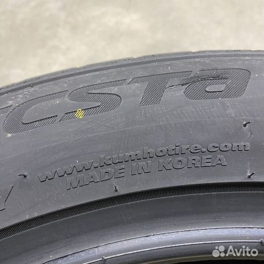 Kumho Ecsta PS71 285/35 R22 106Y