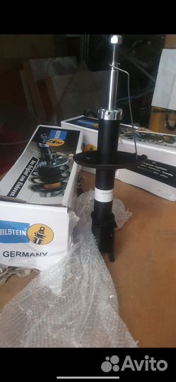 Амортизаторы передние Рено Логан