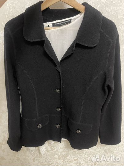 Жакет вязанный