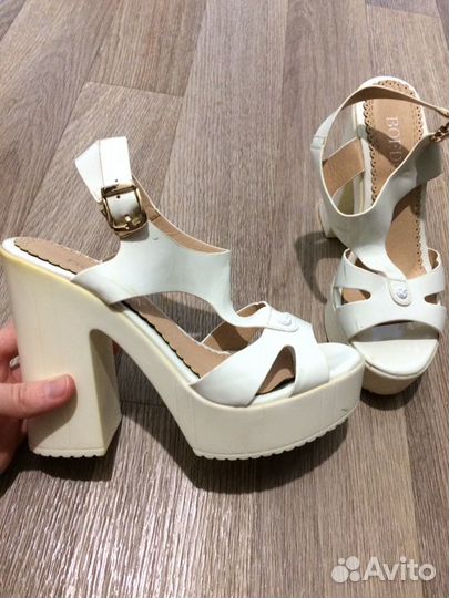 Босоножки 35 размер