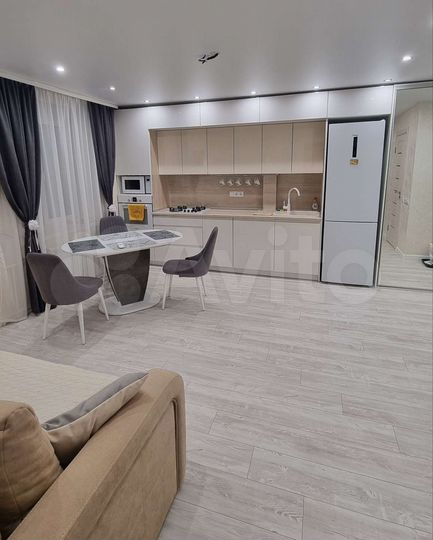 2-к. квартира, 55 м², 3/4 эт.