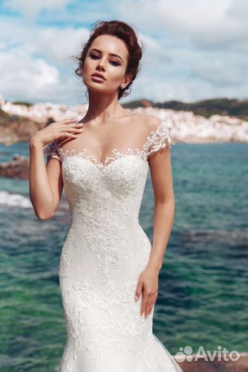 Платье свадебное