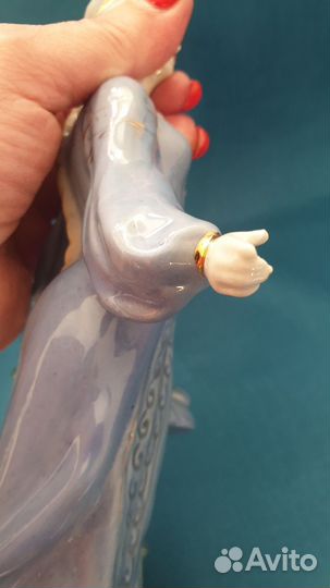 Статуэтка хозяйка медной горы гжель