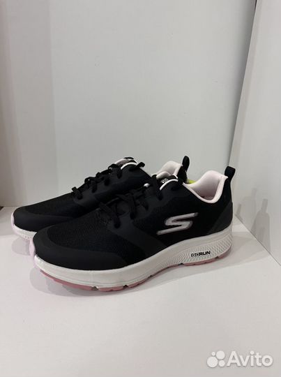 Новые женские кроссовки Skechers 37,38