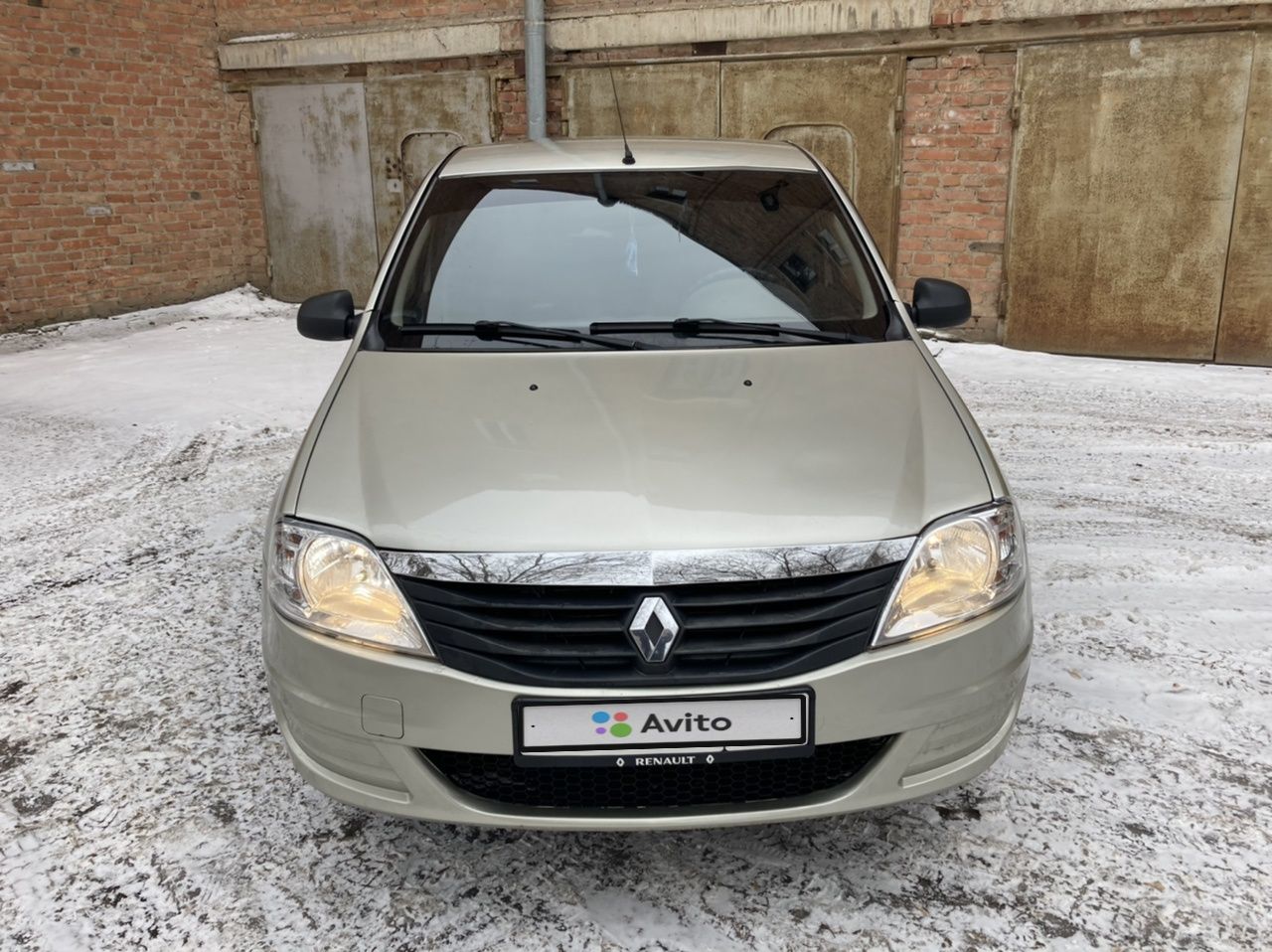 Renault Logan: фото владельца