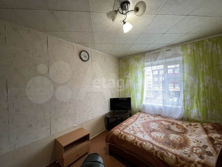 2-к. квартира, 54 м², 3/5 эт.