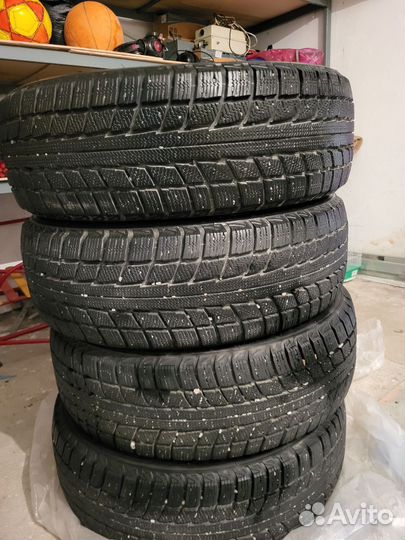 Triangle TR777 225/60 R17