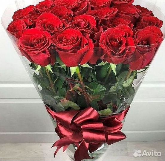 Розы Эквадор Метровые 100 см доставка Москва