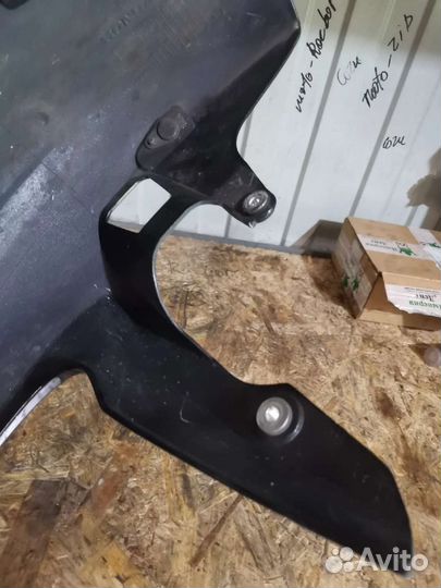 Honda cb1000r крыло переднее брызговик