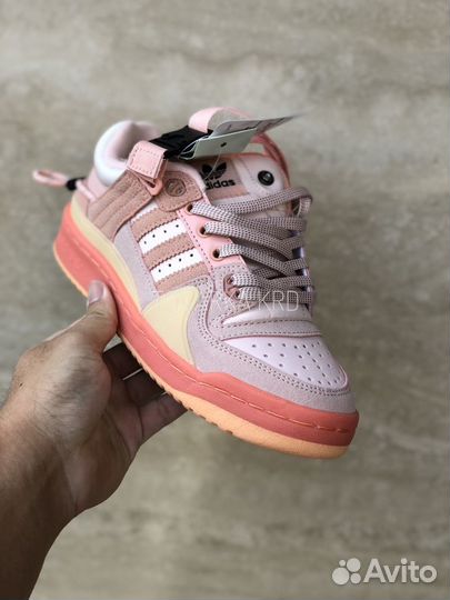 Кроссовки Adidas Forum Bad Bunny Pink Easter Egg