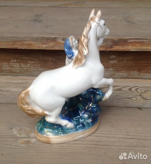 Статуэтка старая гжель 