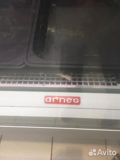 Холодильная витрина