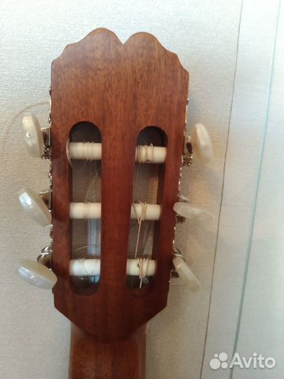 Испанская гитара Admira