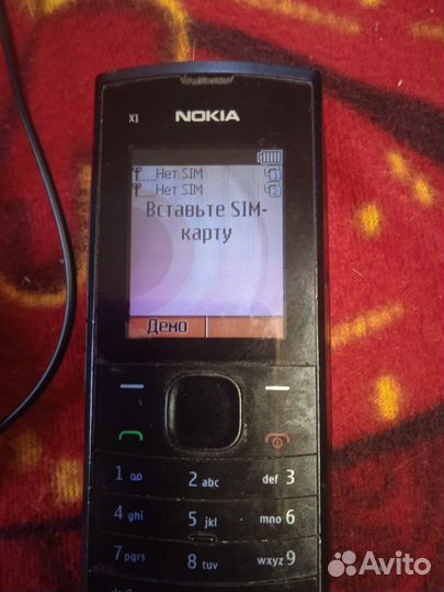 Продаю телефон nokia x1-01