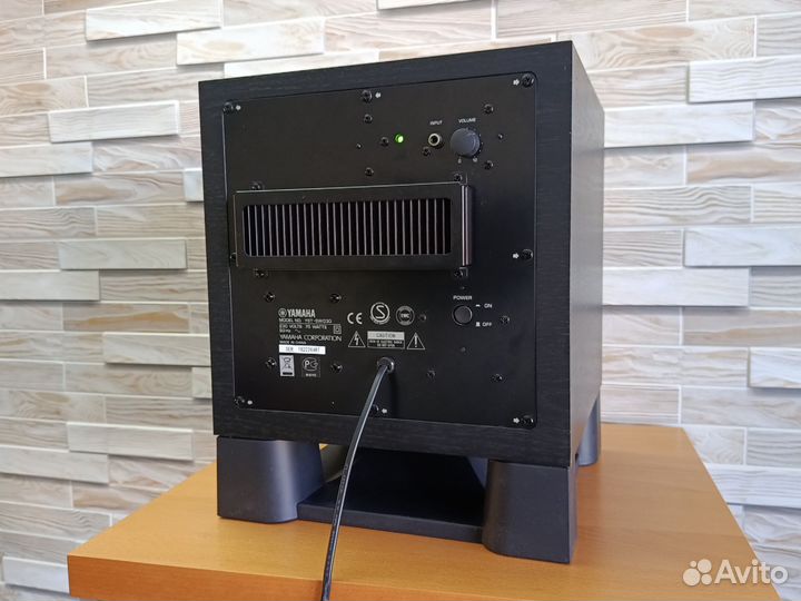 Yamaha YST-SW030 Активный сабвуфер