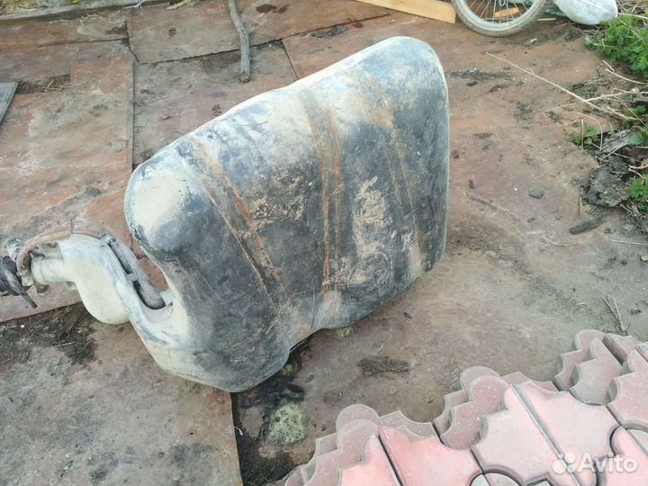 Топливный бак