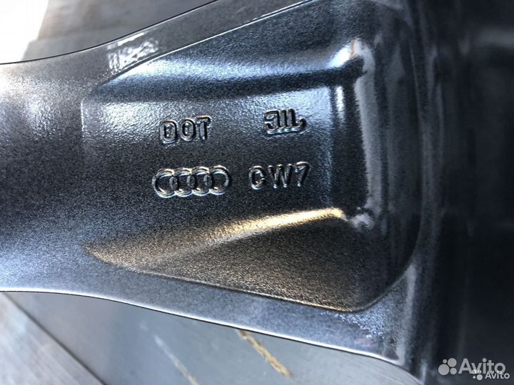 Оригинальные диски на Audi RSQ3 \ Q3 R19