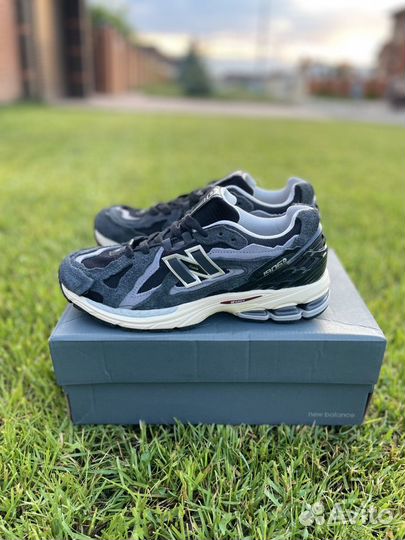 Кроссовки мужские New balance 1906d lux