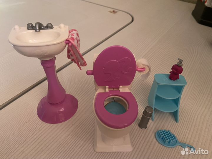 Аксессуары для дома Barbie и sylvanian families