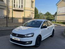 Volkswagen Polo 1.6 AT, 2018, 282 370 км, с пробегом, цена 730 000 руб.