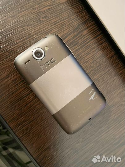 HTC Wildfire, 512 МБ