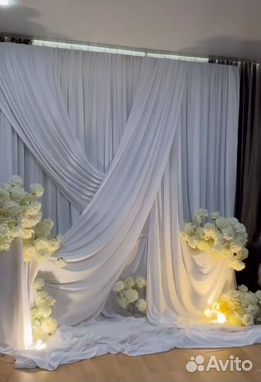 Фотозона на свадьбу с тканями, свадебная фотозона