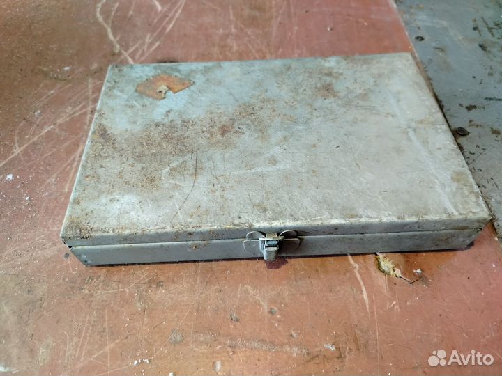 Стальные ящички