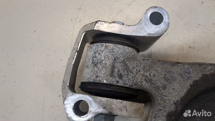 Рычаг подвески Volvo V60 2018, 2021