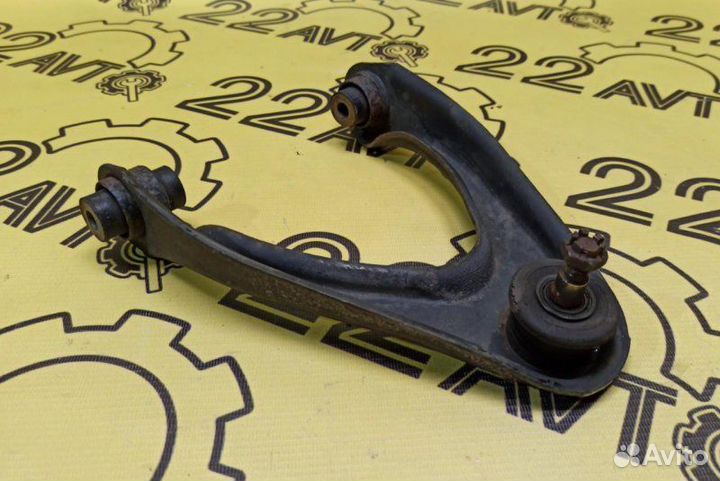 Рычаг верхний передний правый Honda Cr-V RD1 B20B