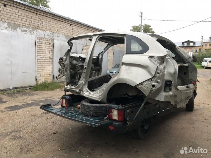 LADA x-ray в разборе