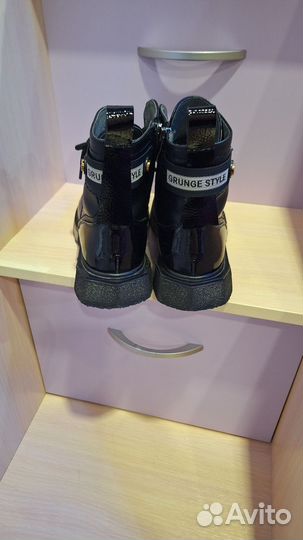 Ботинки демисезонные для девочки р35