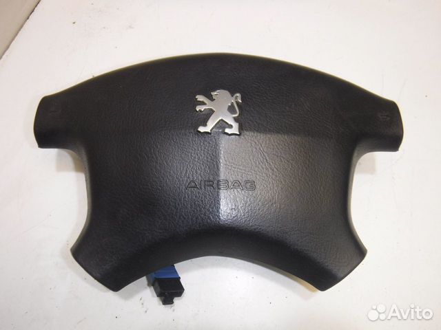 Подушка безопасности в руль (airbag) Peugeot 607