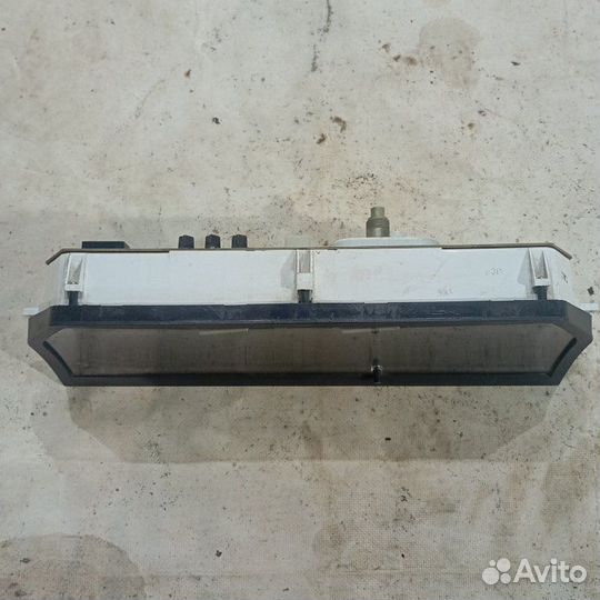 Панель приборов Москвич 2141 хетчбек