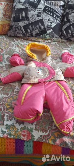 Зимний комбинезон для девочки
