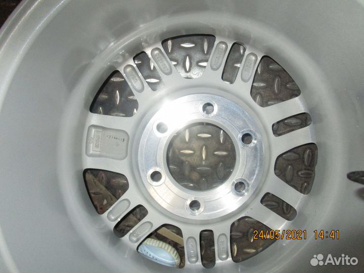 Диск колесный GM R16 для Hummer H3 09598062