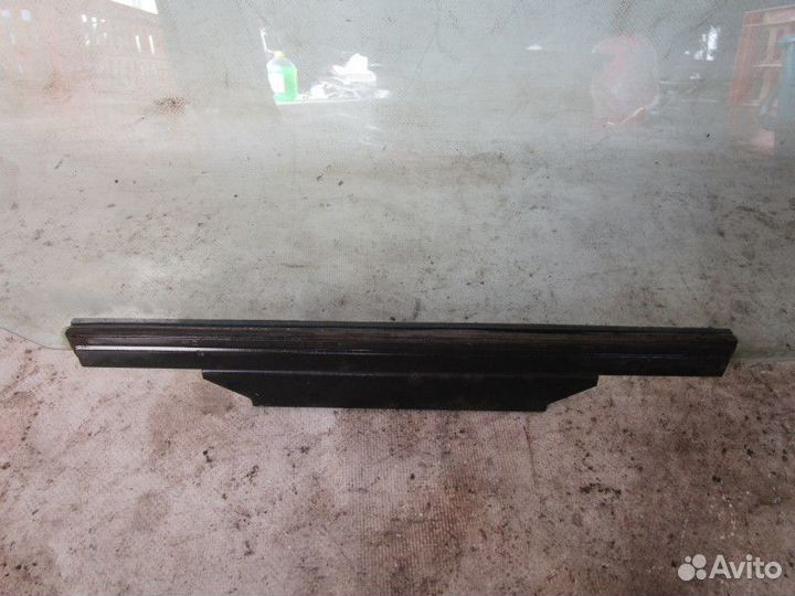 Стекло двери задней правой Picanto 2004-2011 (8342