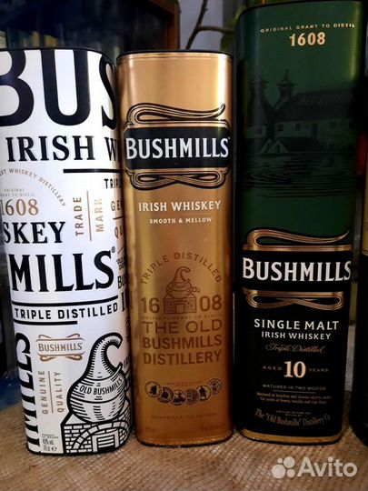 Тубы и коробки от виски и др.напитков