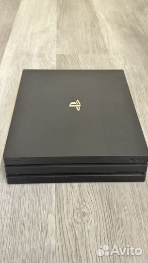 Sony playstation 4 pro 1tb