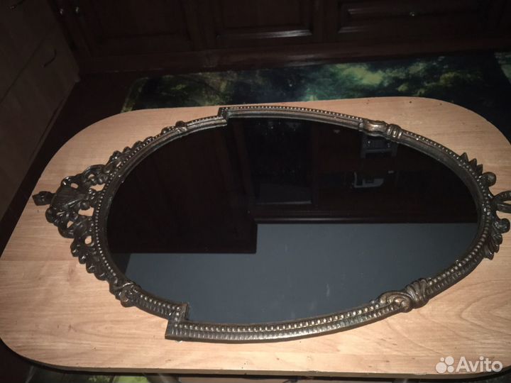 Антикварное зеркало