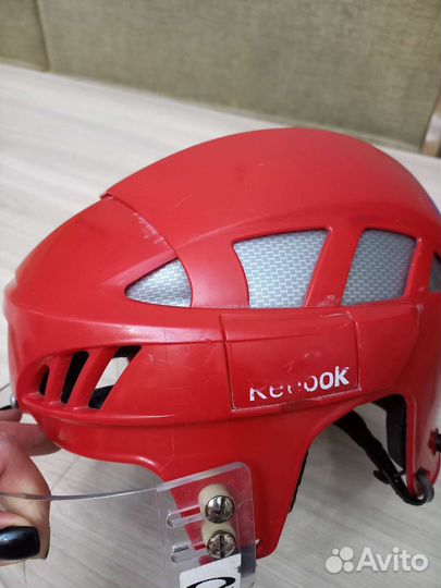 Шлем хоккейный