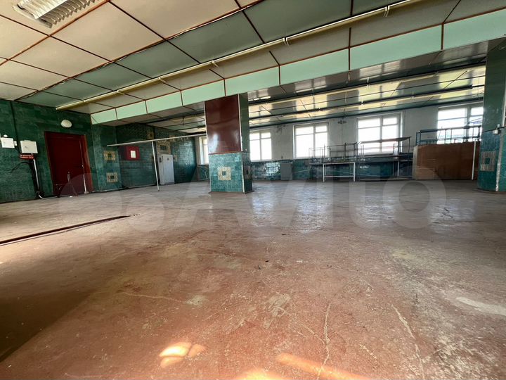 Здание, 775 м²