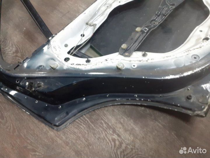 Дверь задняя левая Toyota Camry Gracia CV30