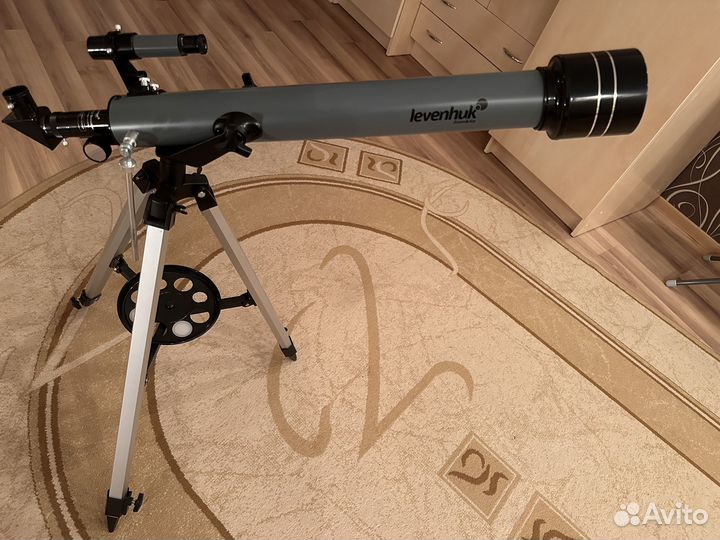 Телескоп Levenhuk
