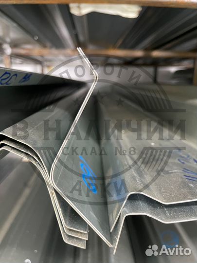 Внутренний порог правый Toyota Land Cruiser 200