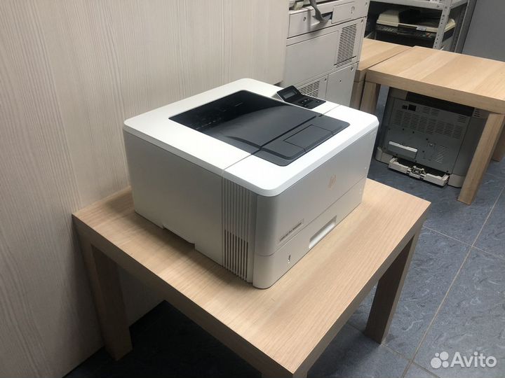 Лазерный принтер HP LJ Pro M402dne (2363 стр.)