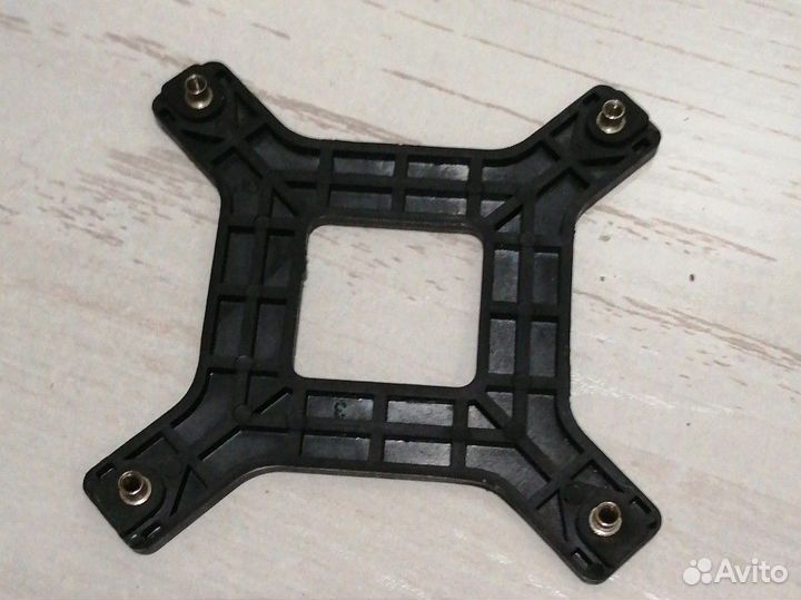 Кулер процеccорный под 775 socket