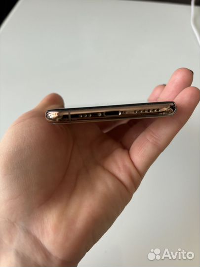 iPhone Xs, 256 ГБ