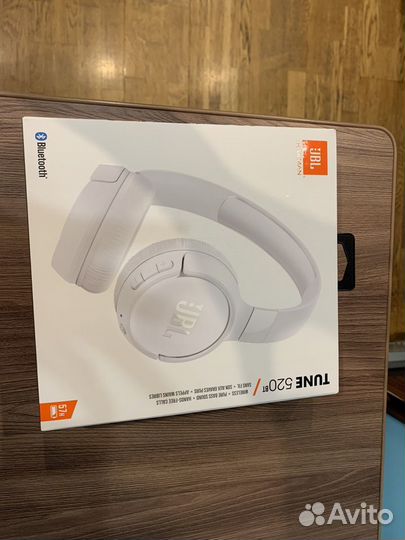 Беспроводные наушники jbl tune 520 вт