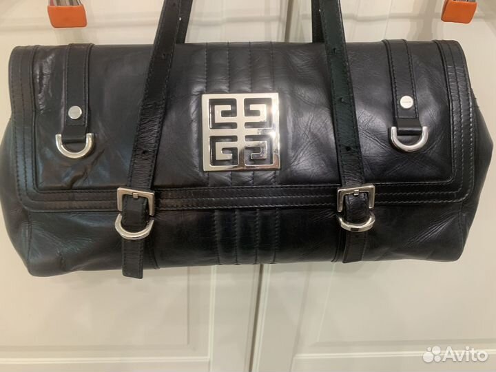 Сумка givenchy