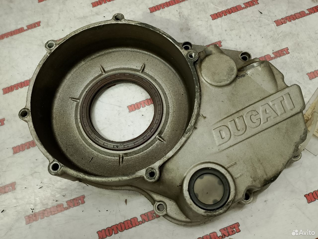 Ducati ST2 01 крышка двигателя
